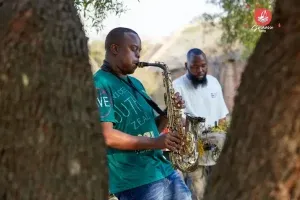 Omit ST & Buhle Sax – Groove Cartel Amapiano Mix